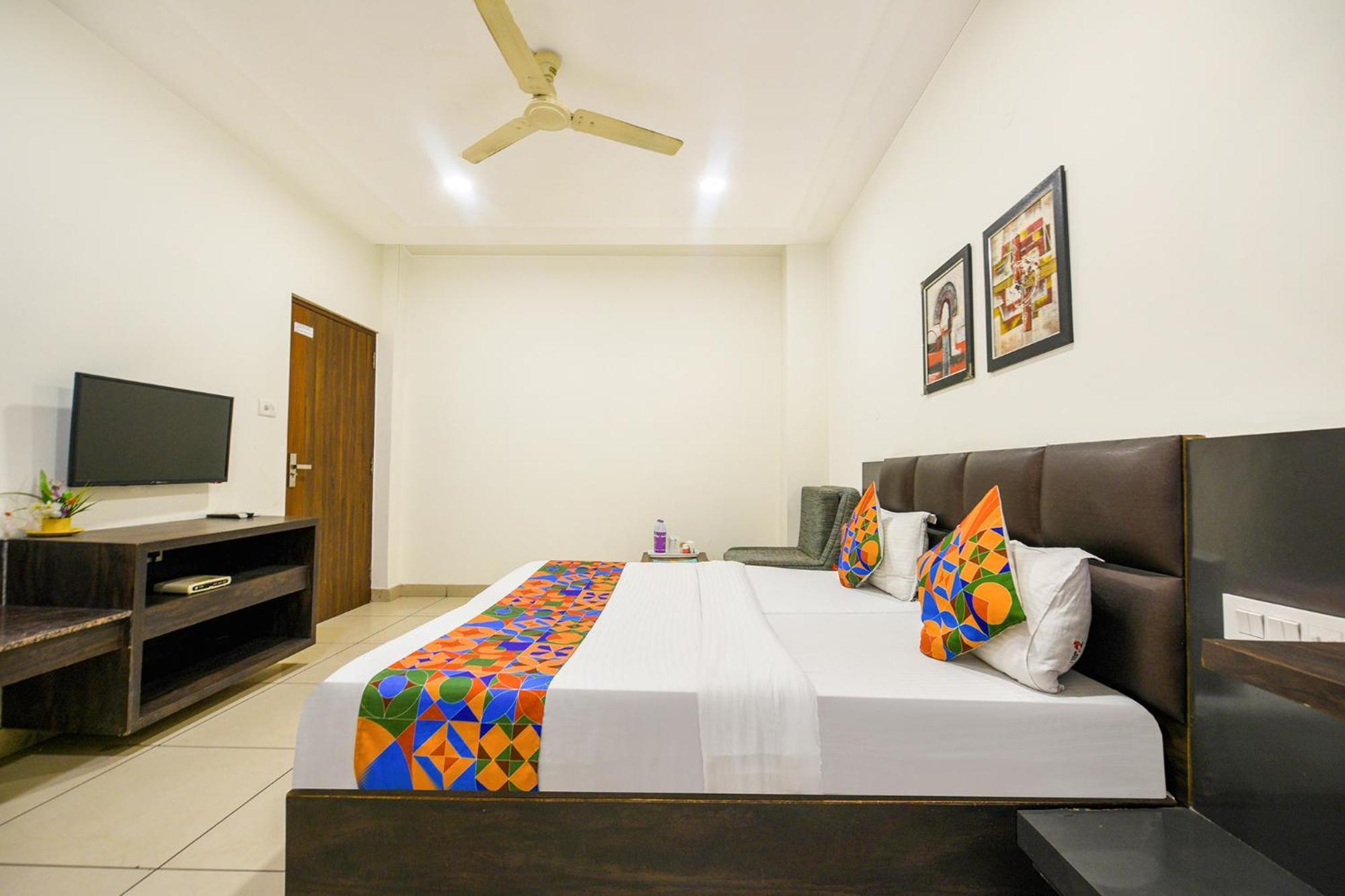 Fabhotel Nanda Ludhiana Eksteriør bilde