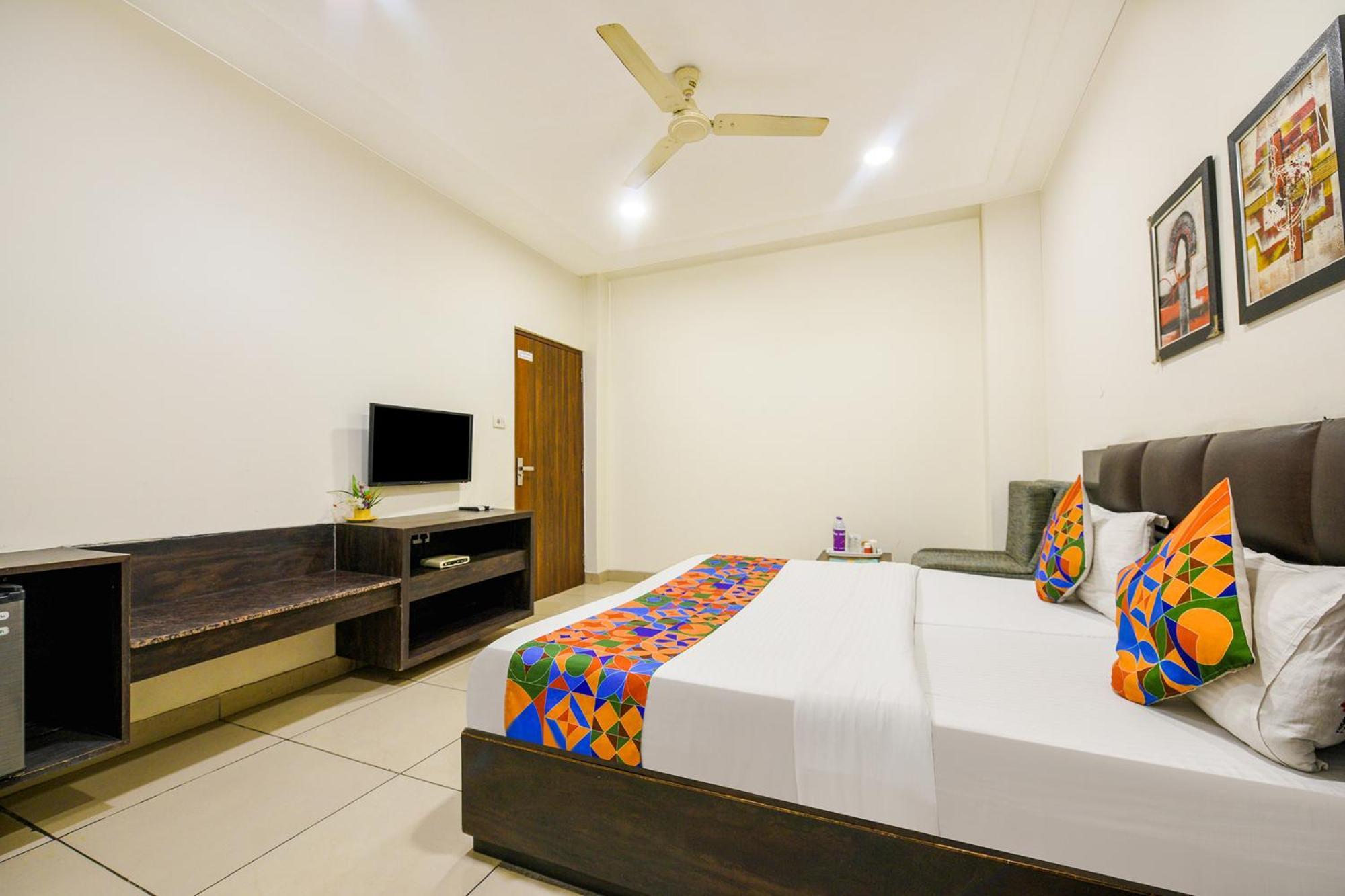 Fabhotel Nanda Ludhiana Eksteriør bilde