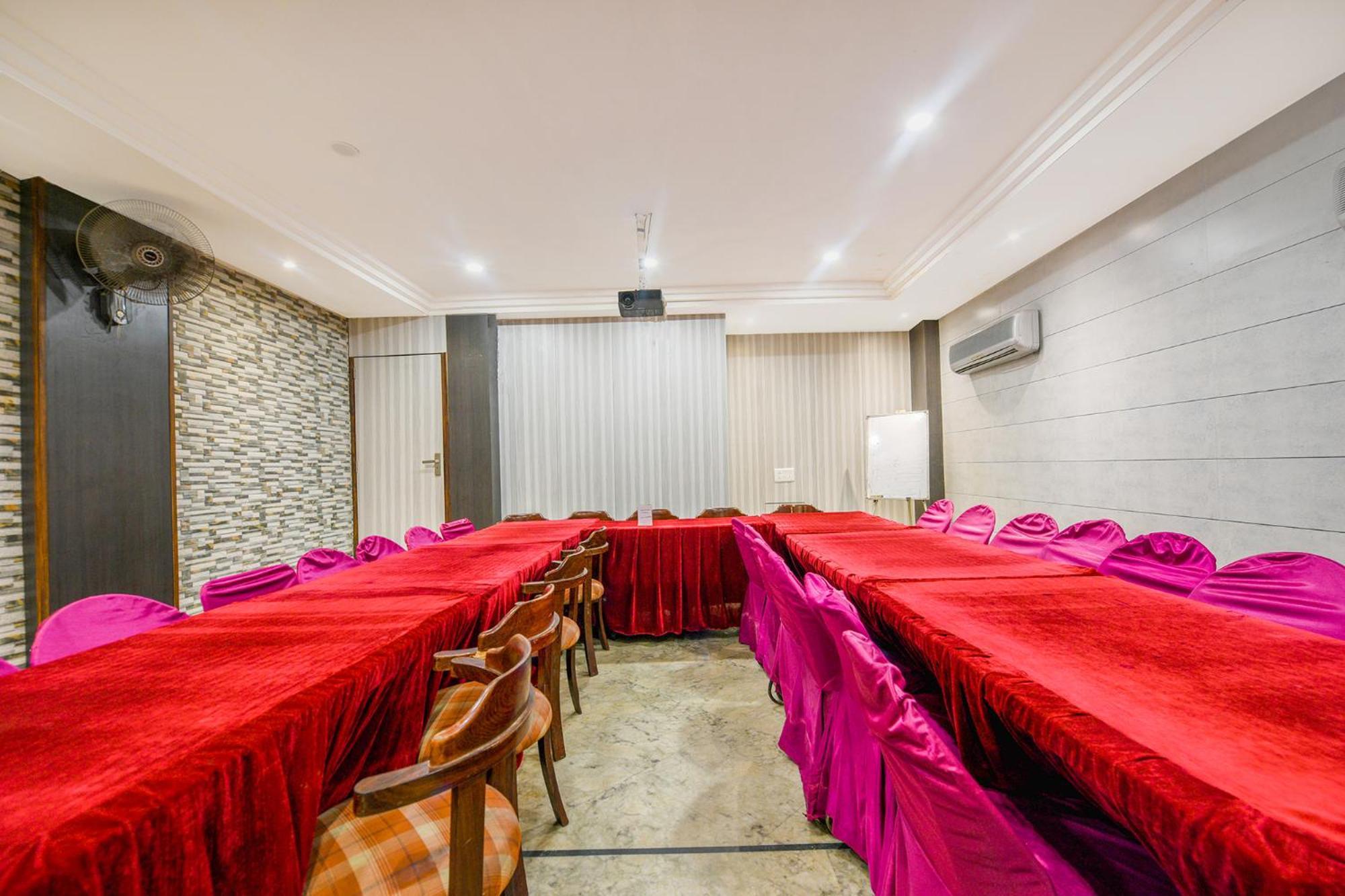 Fabhotel Nanda Ludhiana Eksteriør bilde