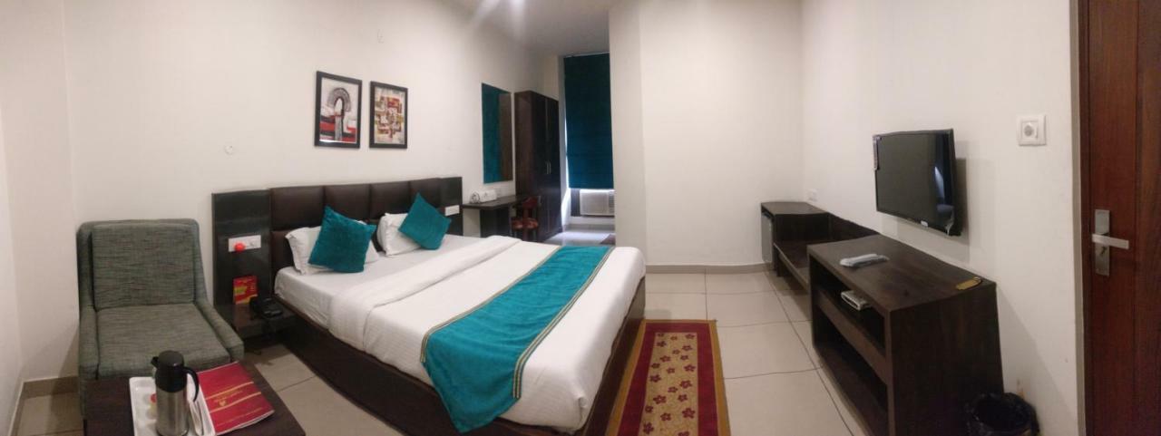 Fabhotel Nanda Ludhiana Eksteriør bilde